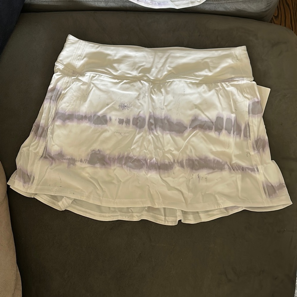 Lululemon pace rival MR skirt long